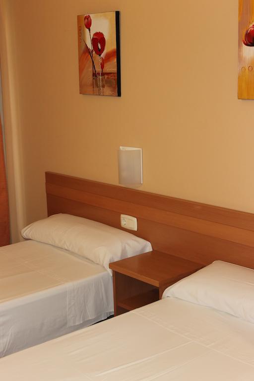 Hostal Cal Siles El Prat de Llobregat Rom bilde
