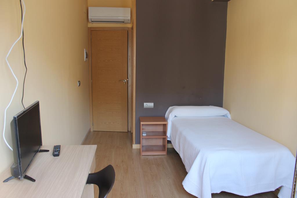 Hostal Cal Siles El Prat de Llobregat Eksteriør bilde