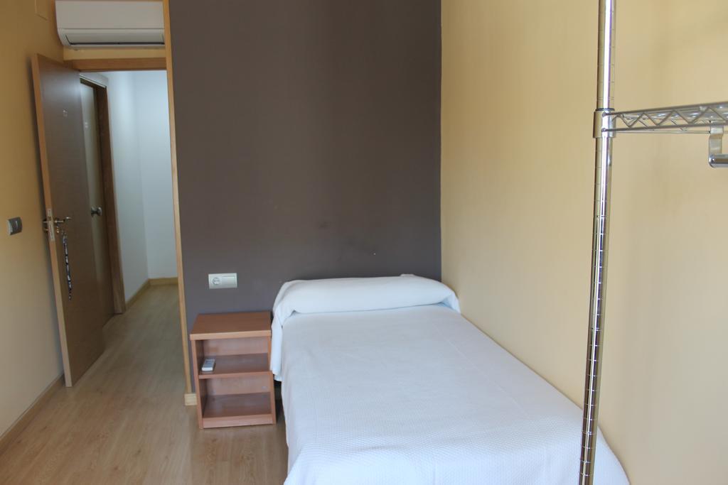 Hostal Cal Siles El Prat de Llobregat Eksteriør bilde
