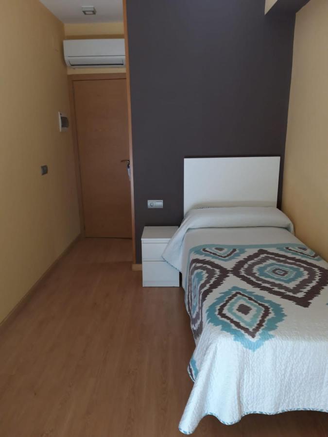 Hostal Cal Siles El Prat de Llobregat Eksteriør bilde